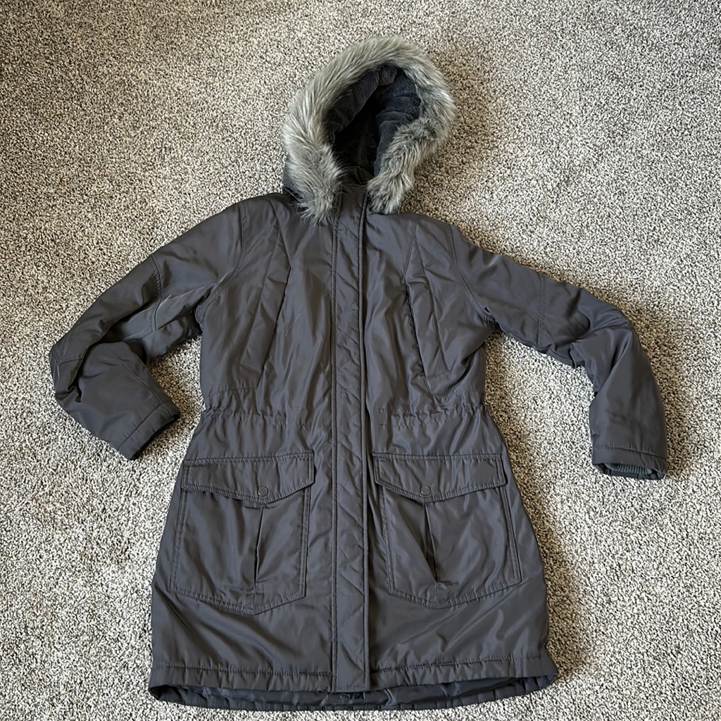 Universal Thread Coat